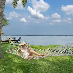 Kumarakom Lake Resort Kumarakom